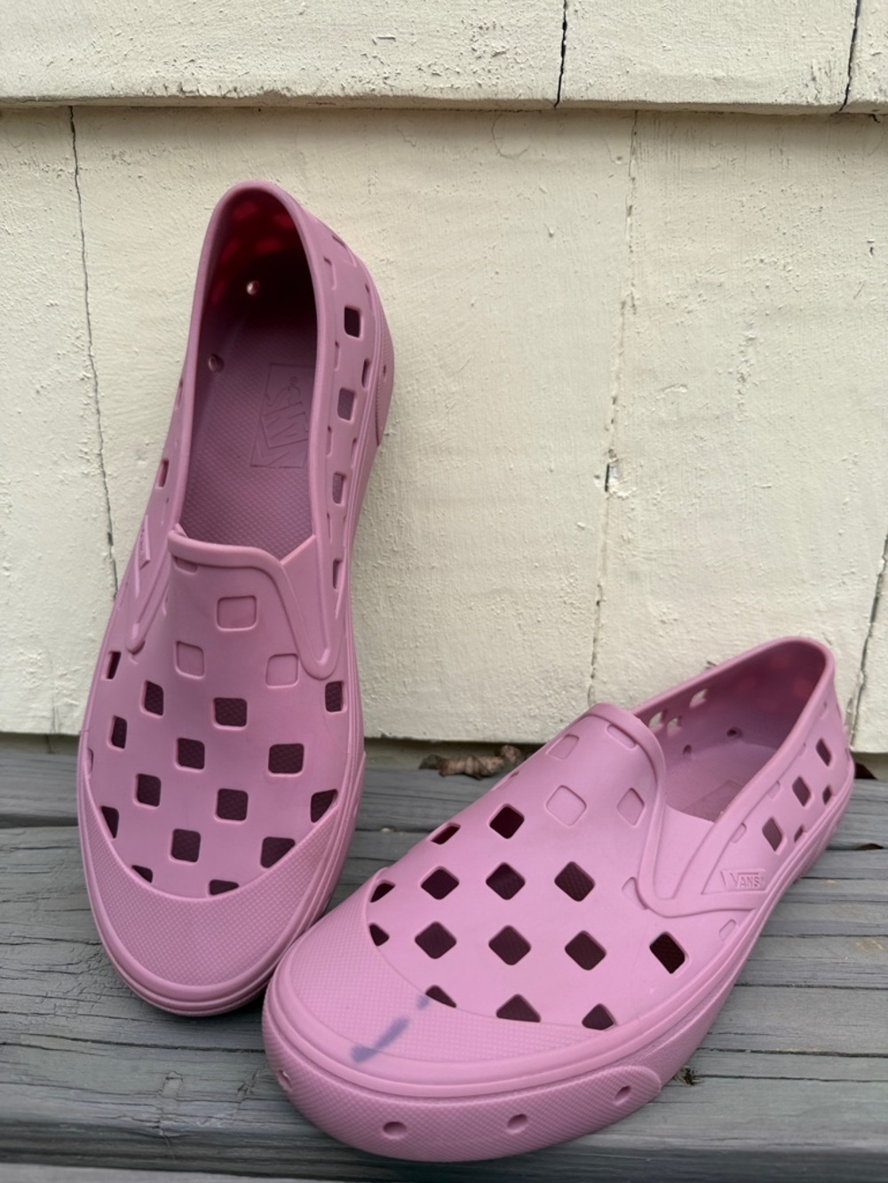 Vans Women’s Slip-On Vented Sandals - Rose Pink